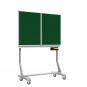 Klapp-Tafel fahrbar, Mittelfläche 150x100 cm, Flügel  75x100 cm, Stahlemaille grün, 